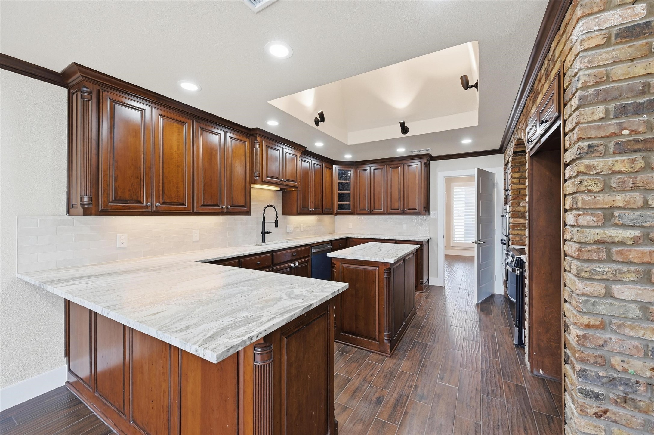 7401 Bent Trail Mansfield TX 76063