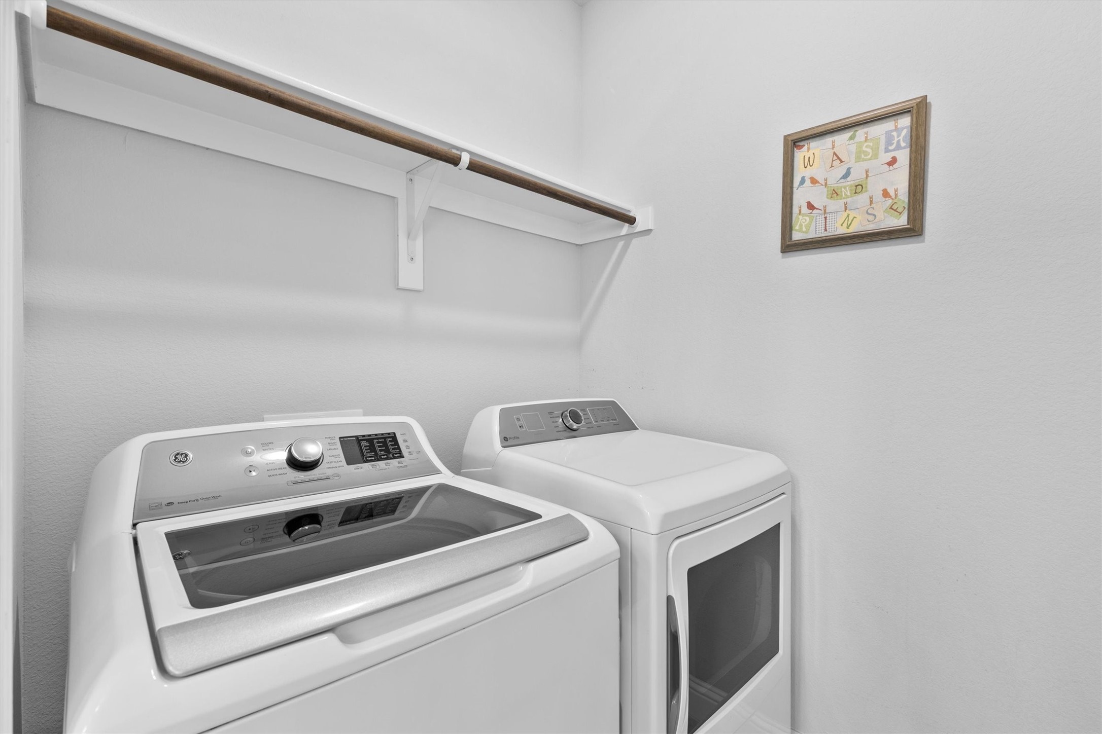 3117 Brookhill Lane Mesquite TX 75181