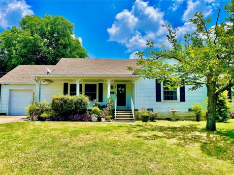 804 N Trinity Street Decatur TX 76234