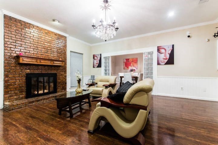 4109 High Crest Drive Irving TX 75061