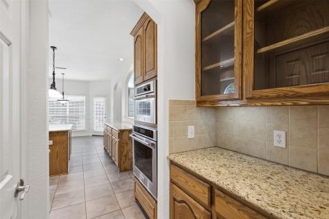2305 Trickling Creek Drive Garland TX 75041