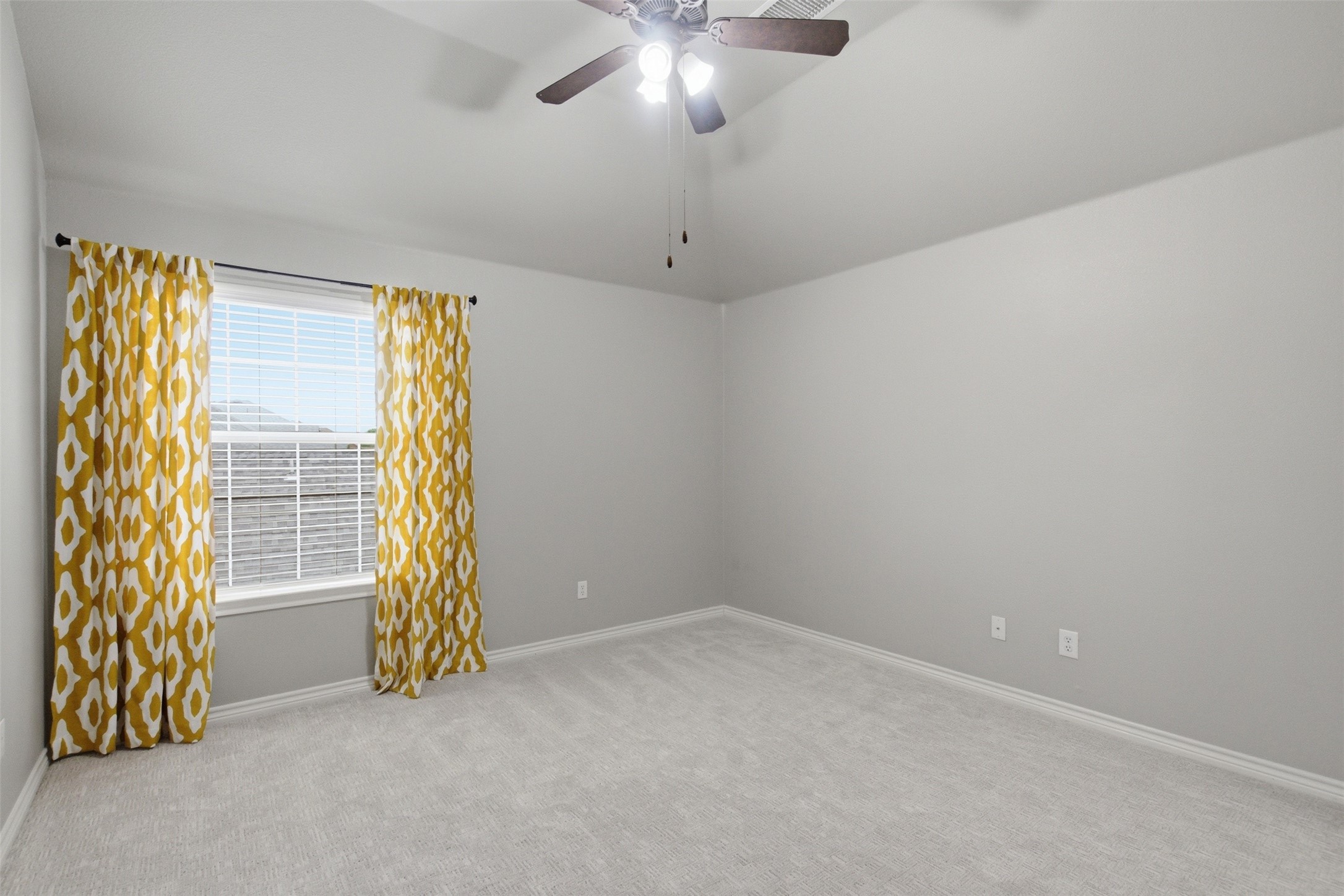 2305 Trickling Creek Drive Garland TX 75041