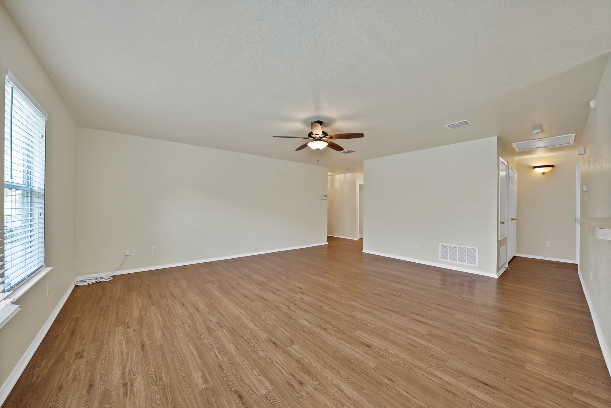 1405 Oak Hollow Lane Anna TX 75409