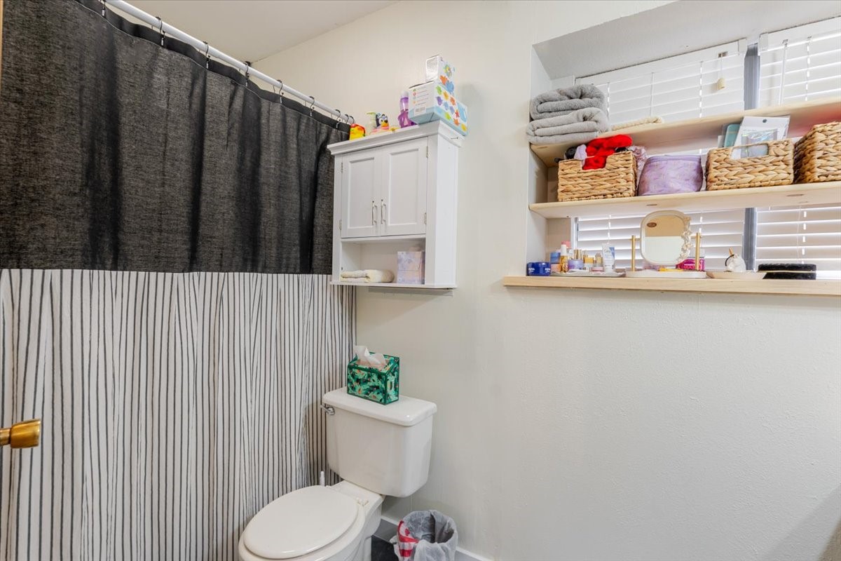 201 Oakridge Drive Weatherford TX 76086