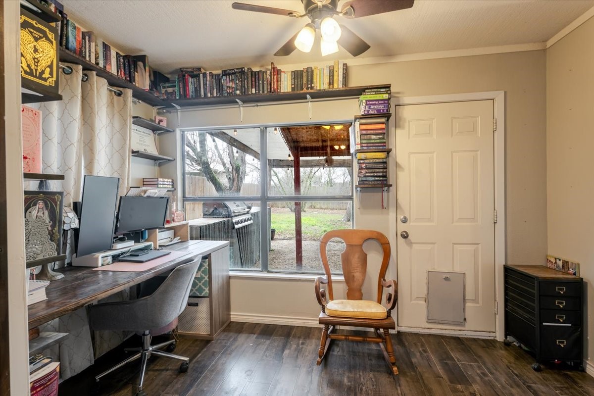 201 Oakridge Drive Weatherford TX 76086