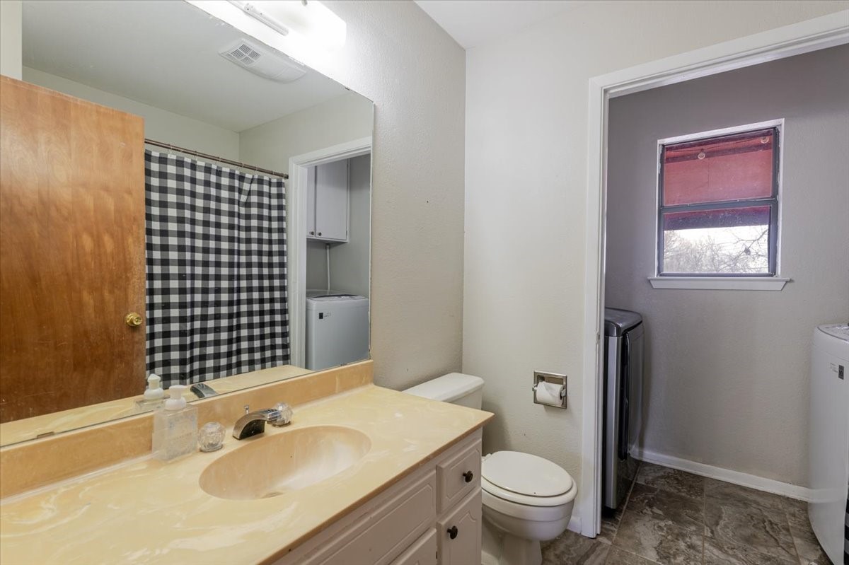 201 Oakridge Drive Weatherford TX 76086