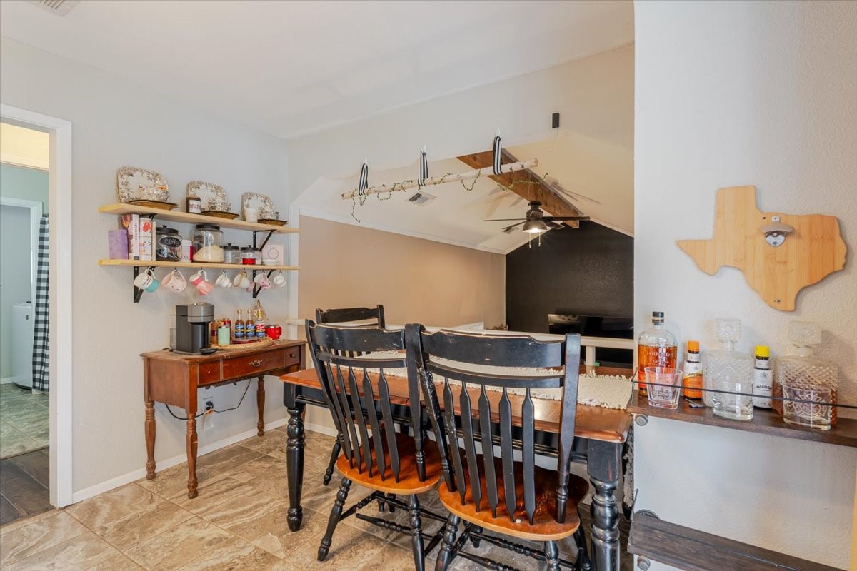 201 Oakridge Drive Weatherford TX 76086