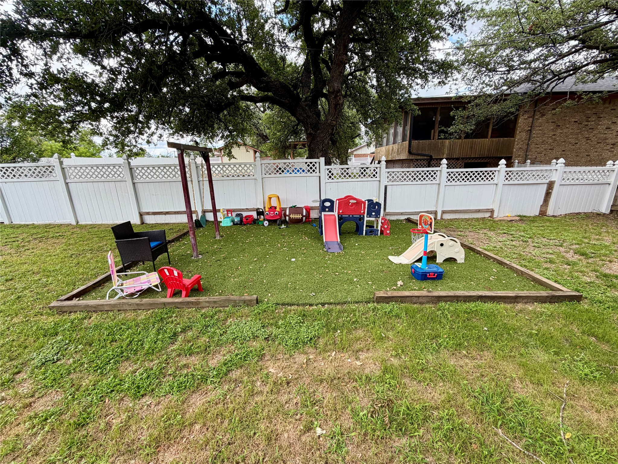 201 Oakridge Drive Weatherford TX 76086