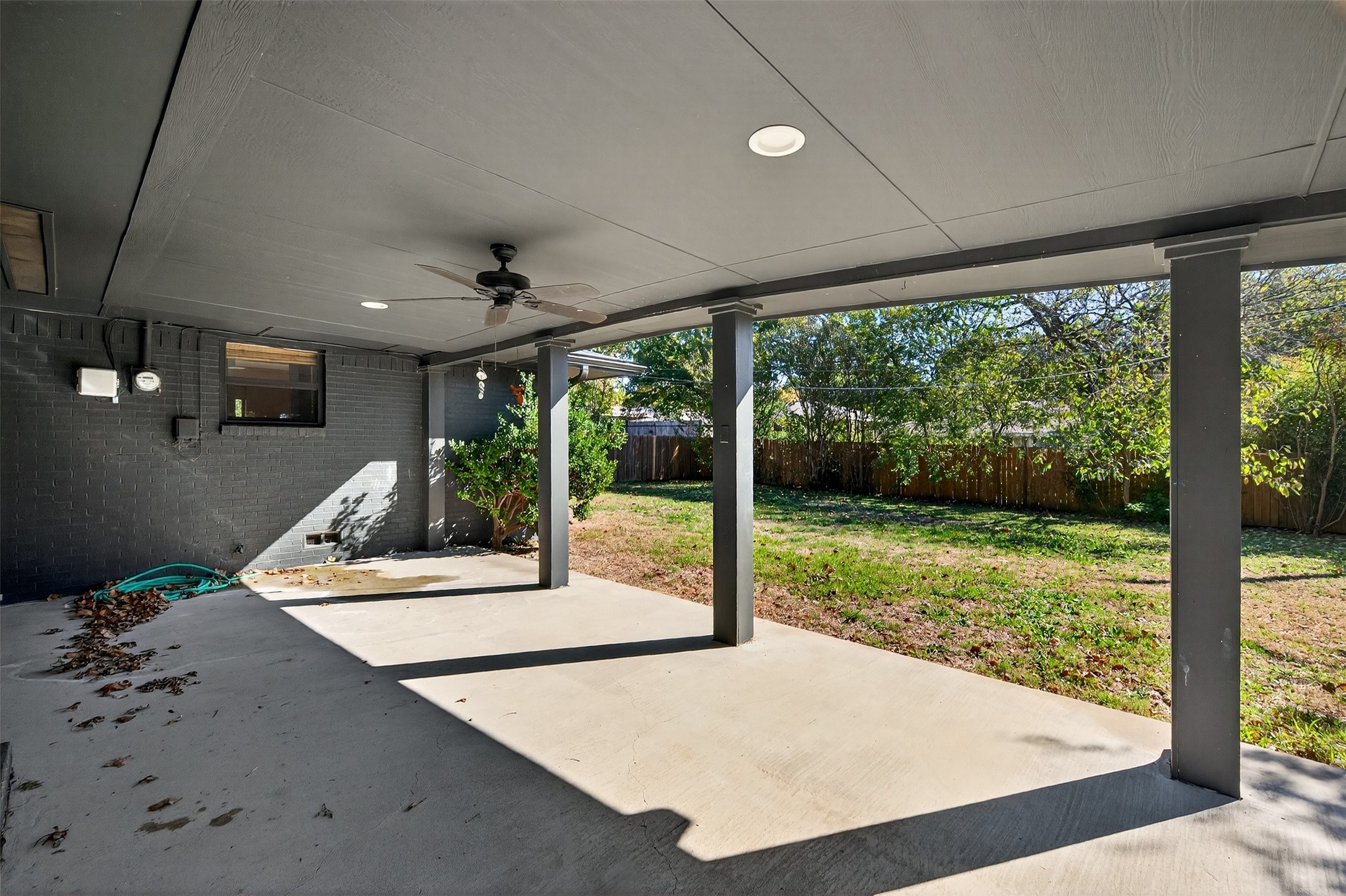 1420 W Shields Drive Sherman TX 75092