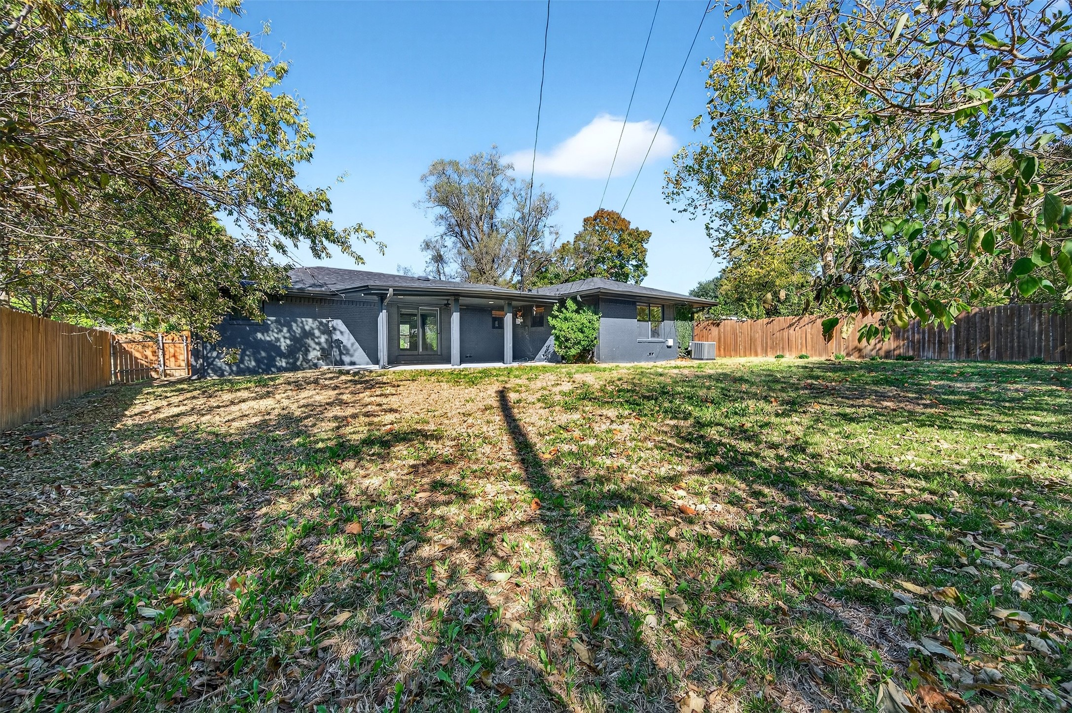 1420 W Shields Drive Sherman TX 75092