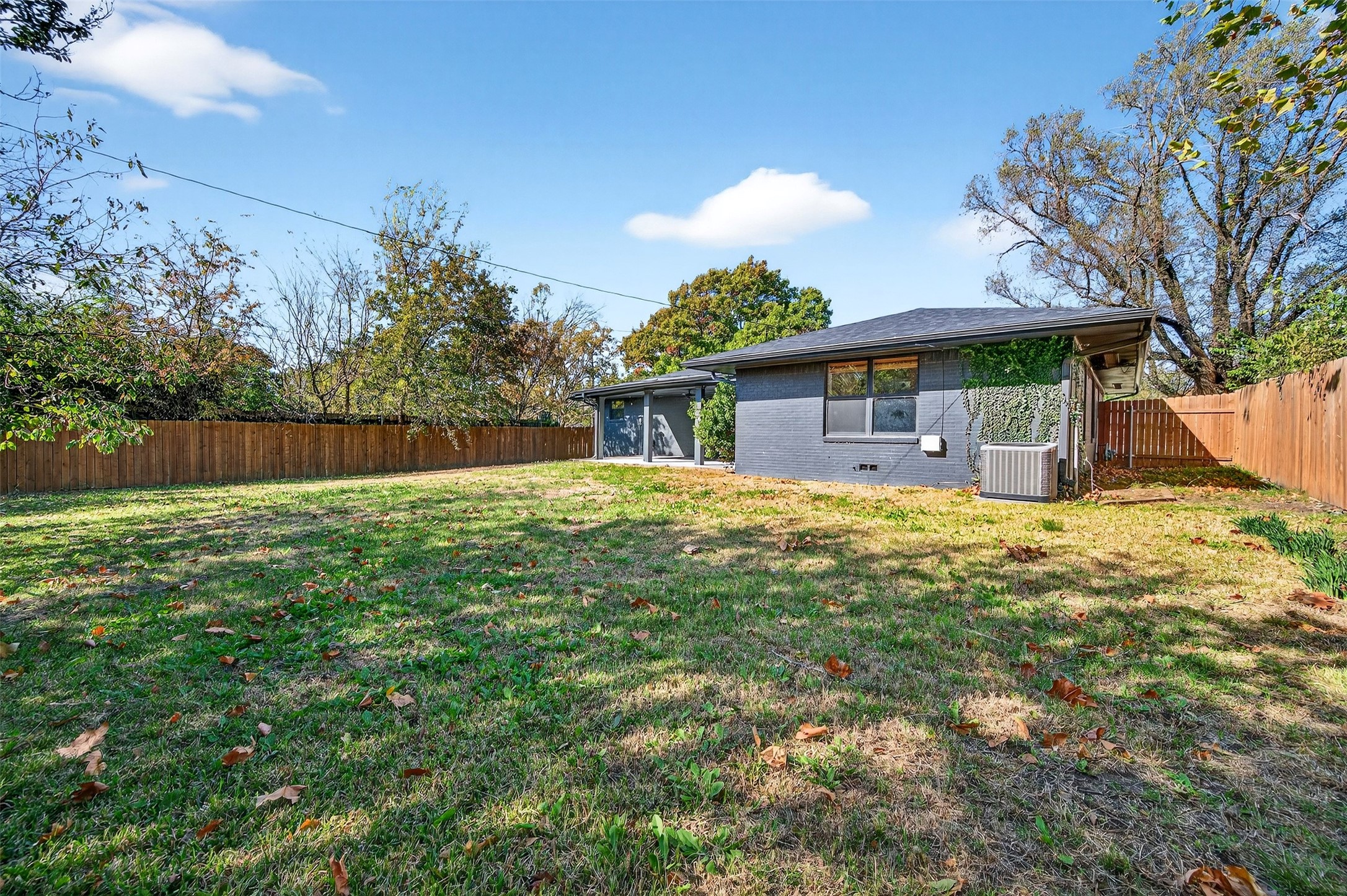 1420 W Shields Drive Sherman TX 75092
