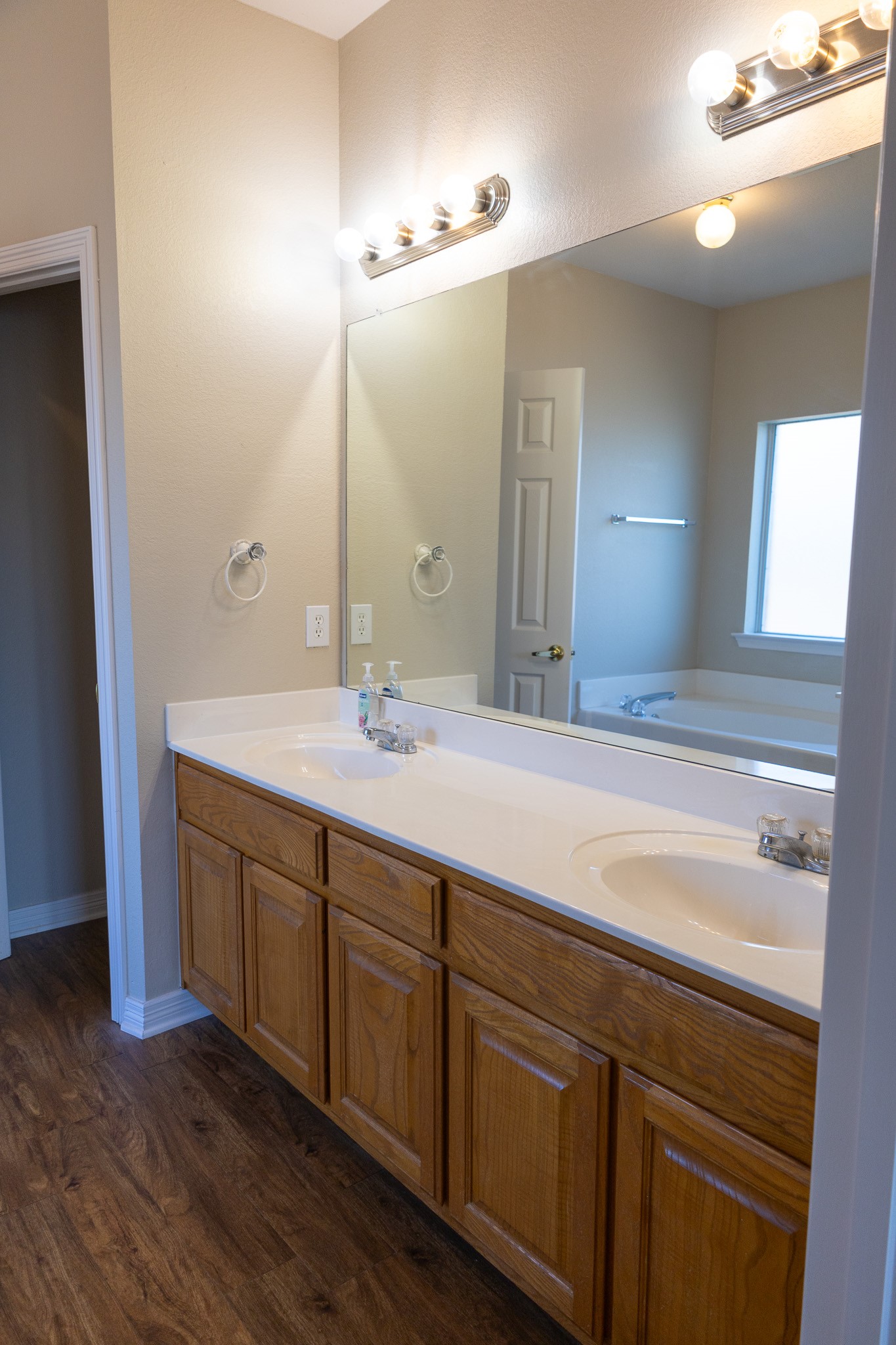 2222 Creek Side Drive Weatherford TX 76087