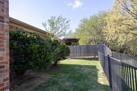 2222 Creek Side Drive Weatherford TX 76087