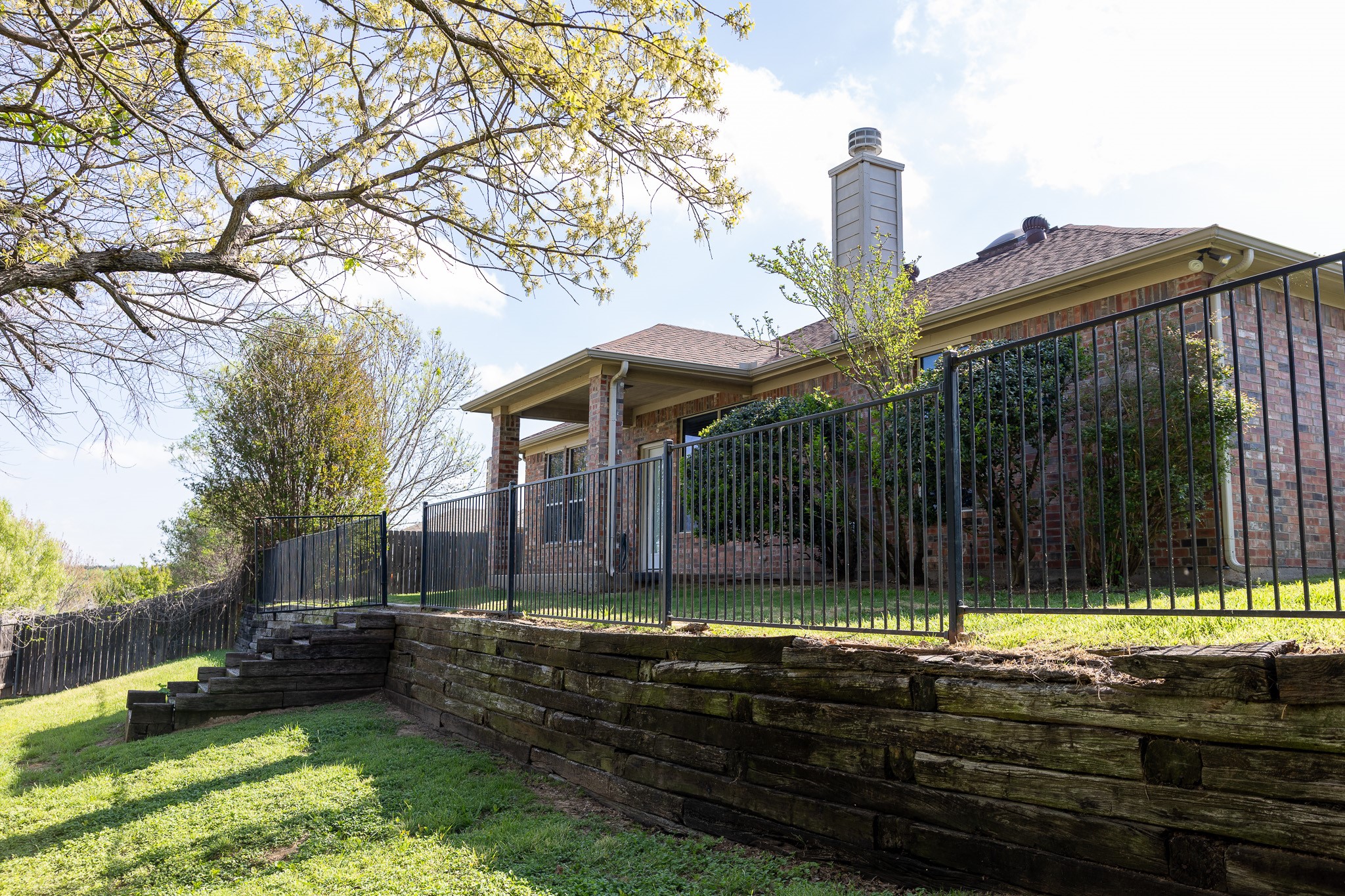 2222 Creek Side Drive Weatherford TX 76087