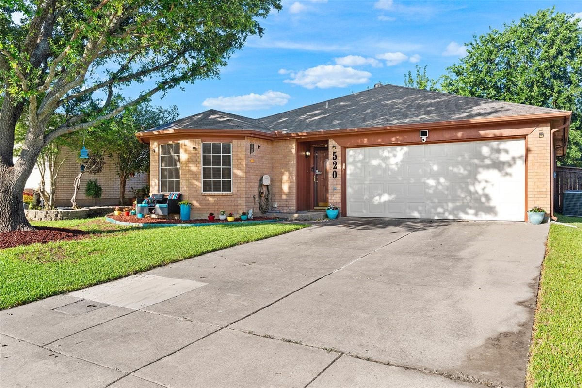520 Hollyberry Drive Mansfield TX 76063