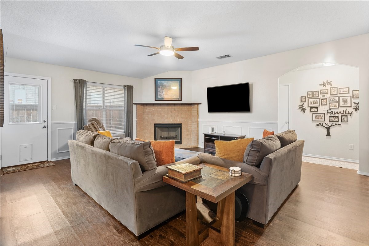 520 Hollyberry Drive Mansfield TX 76063