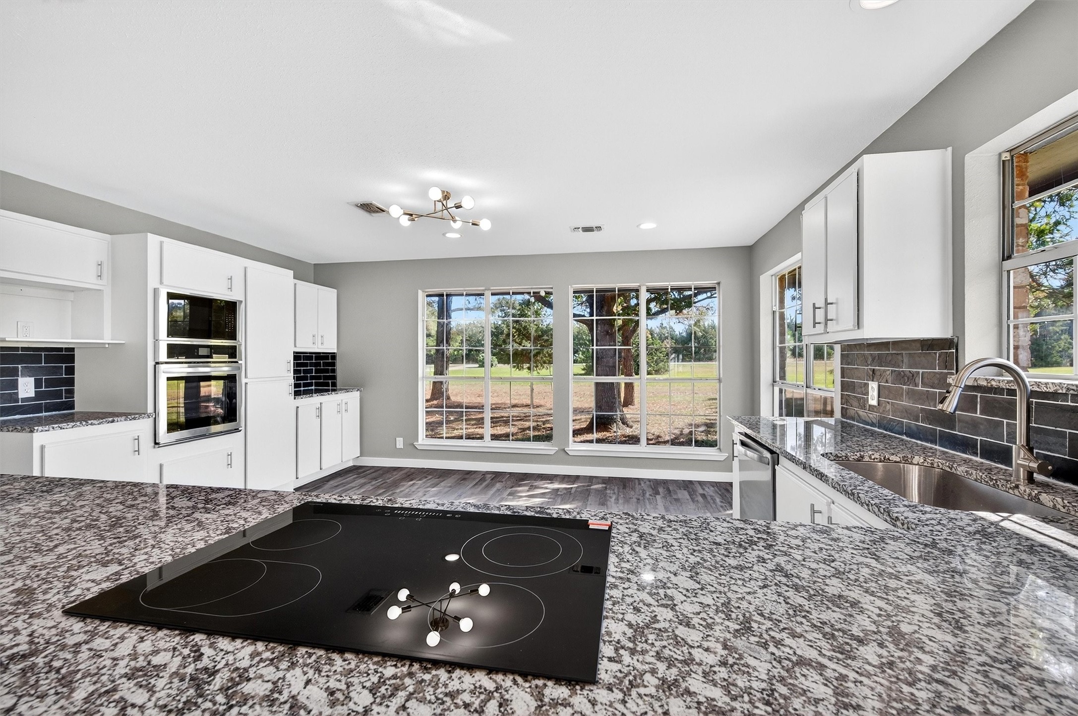 5023 W Line Road Whitesboro TX 76273