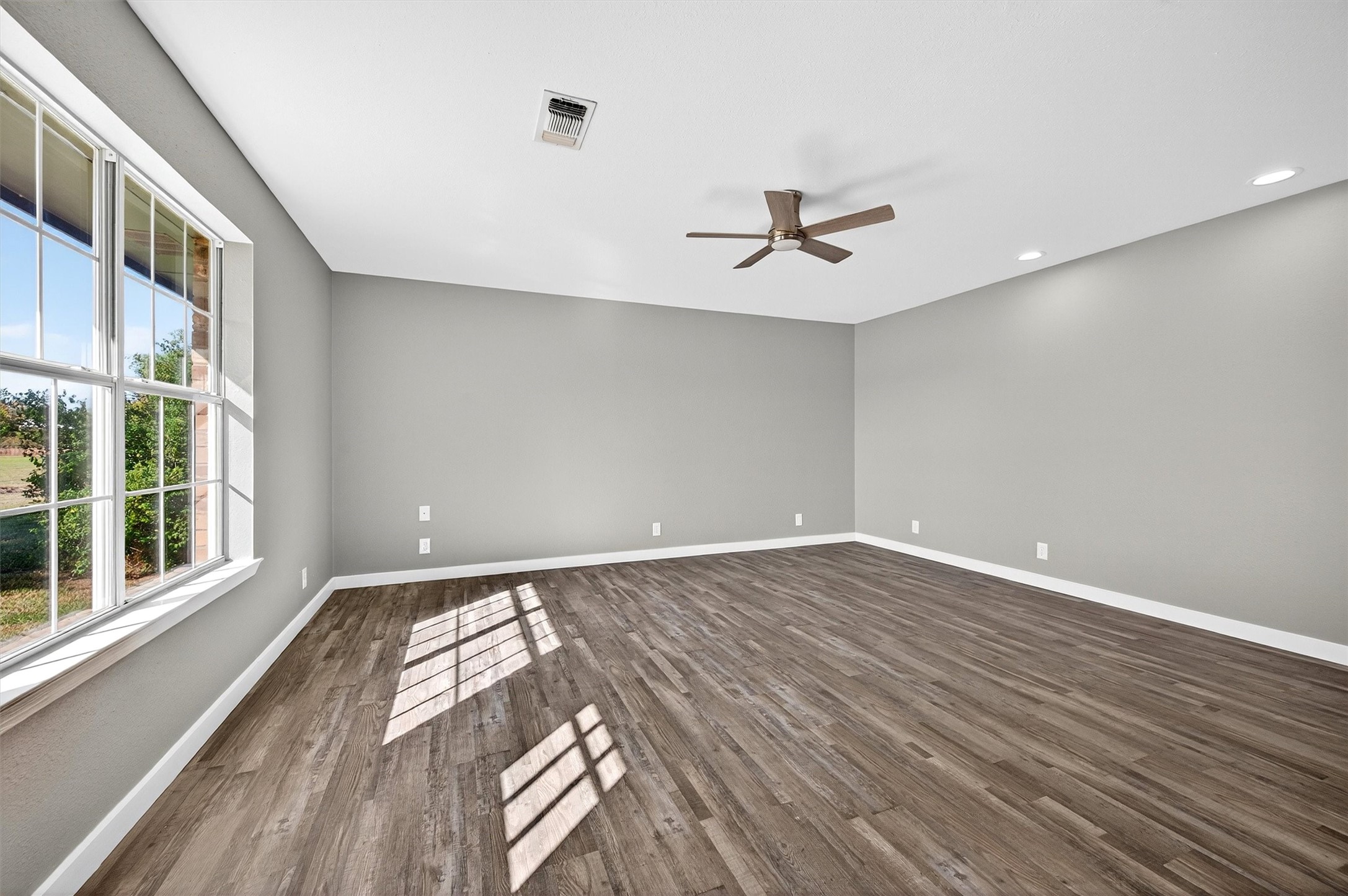 5023 W Line Road Whitesboro TX 76273