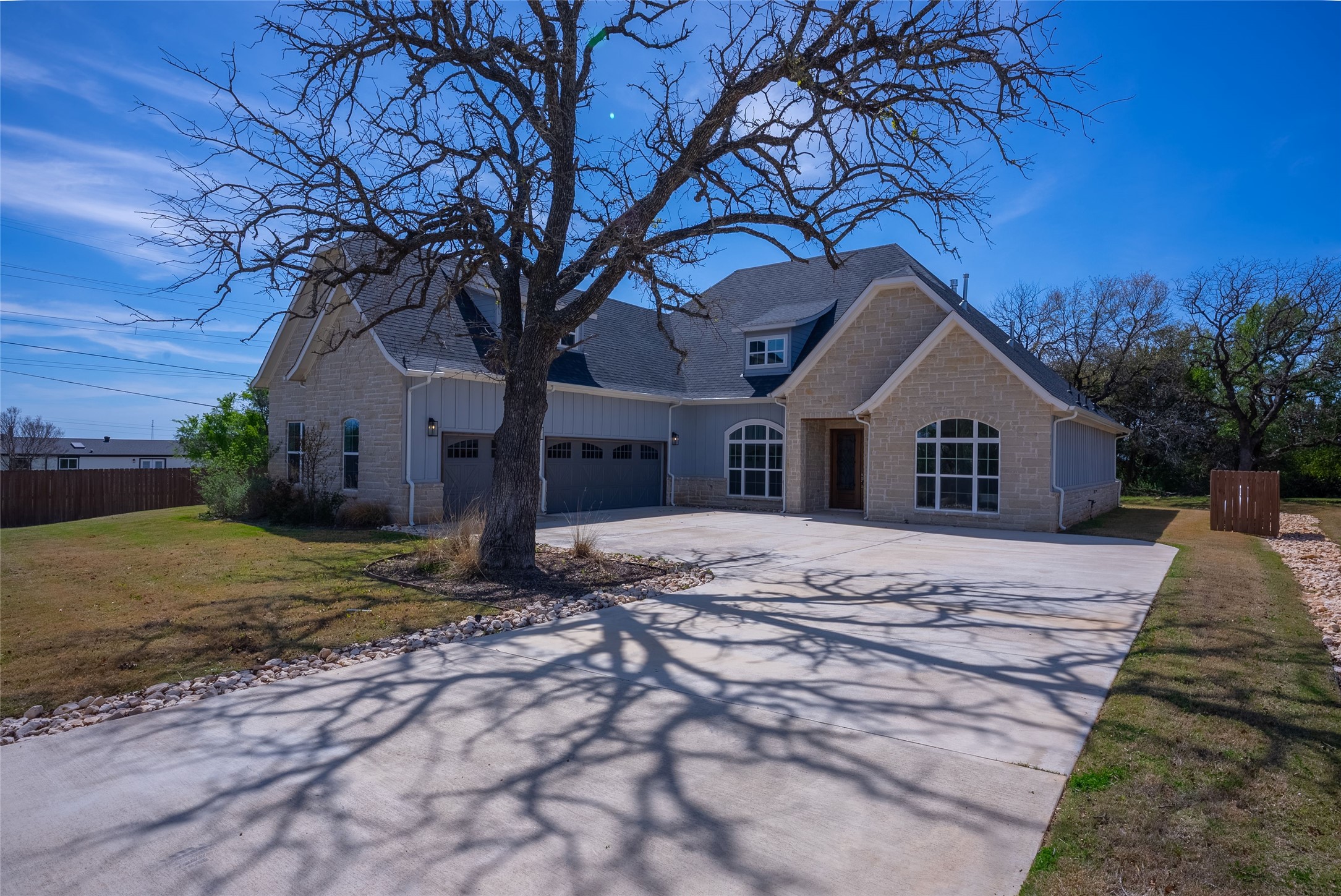 3702 Dry Creek Road Granbury TX 76049