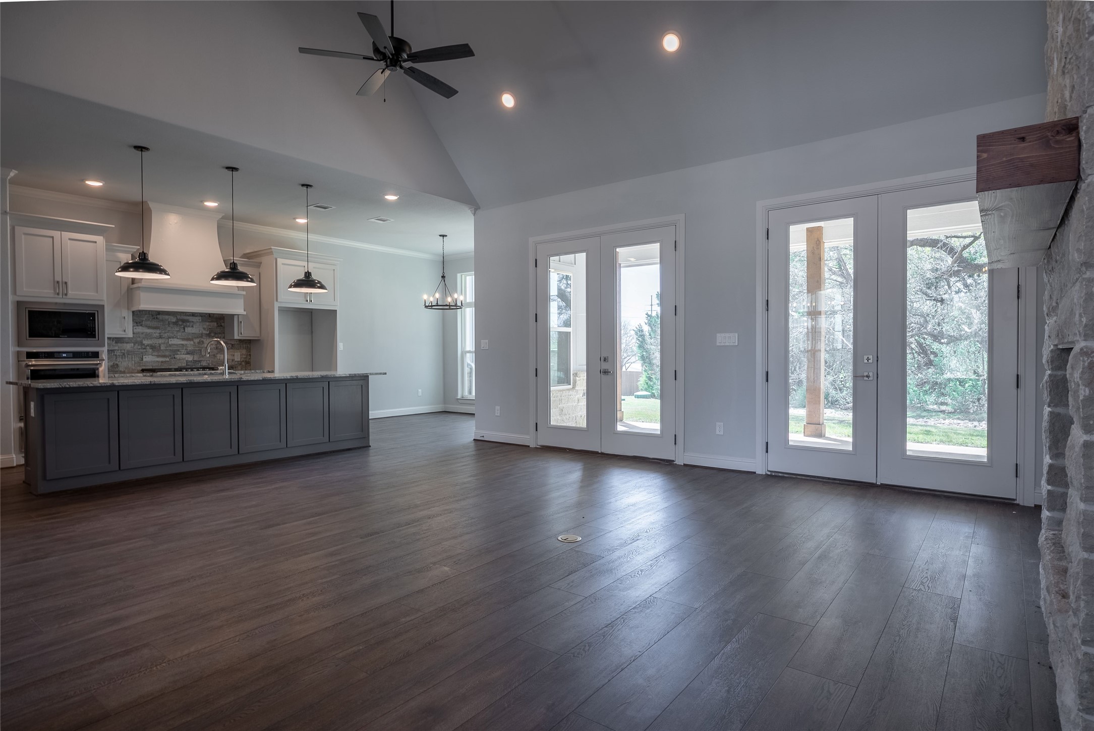 3702 Dry Creek Road Granbury TX 76049