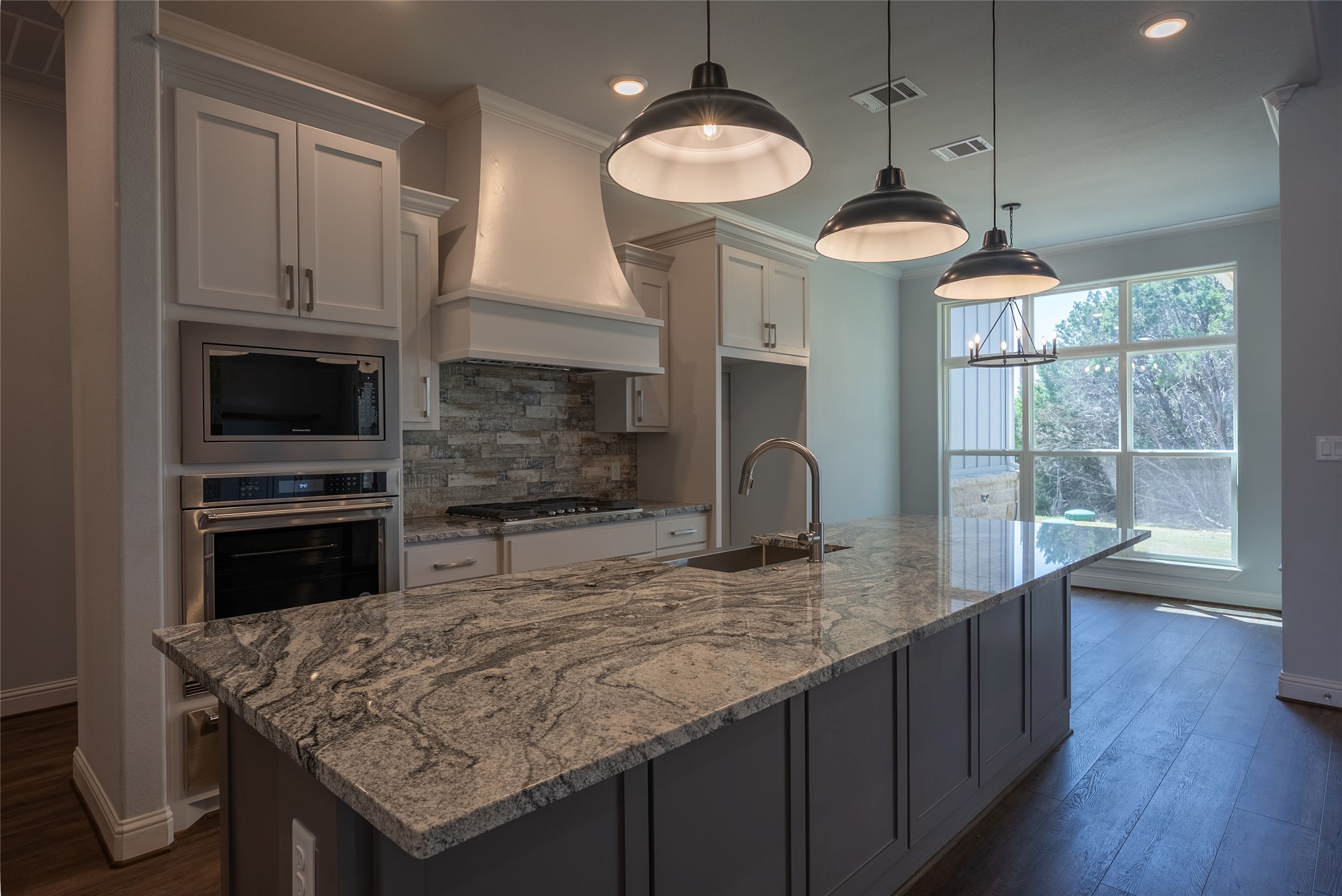 3702 Dry Creek Road Granbury TX 76049