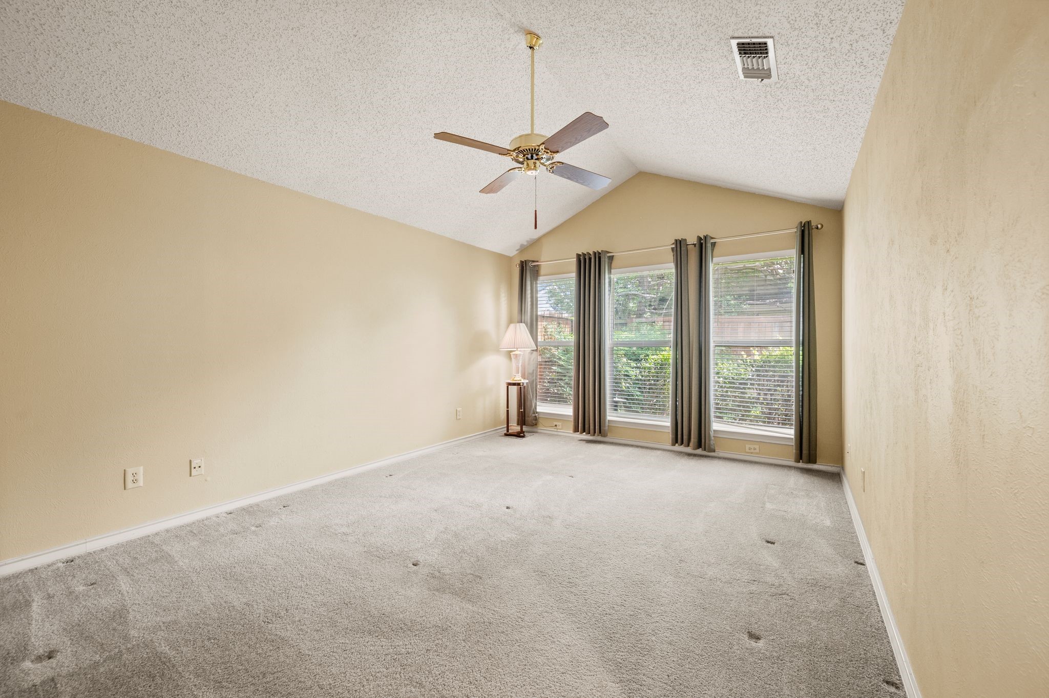 2211 Marvin Gardens Street Arlington TX 76011
