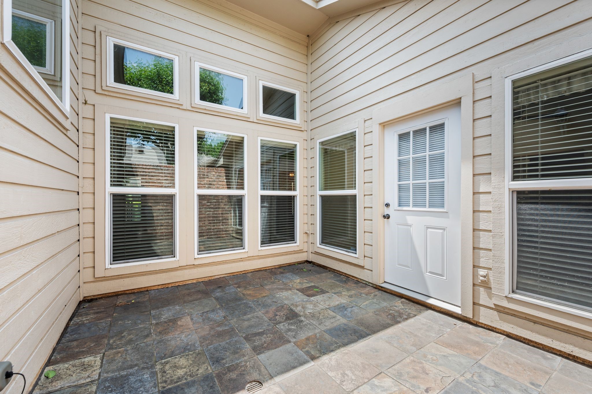 2211 Marvin Gardens Street Arlington TX 76011