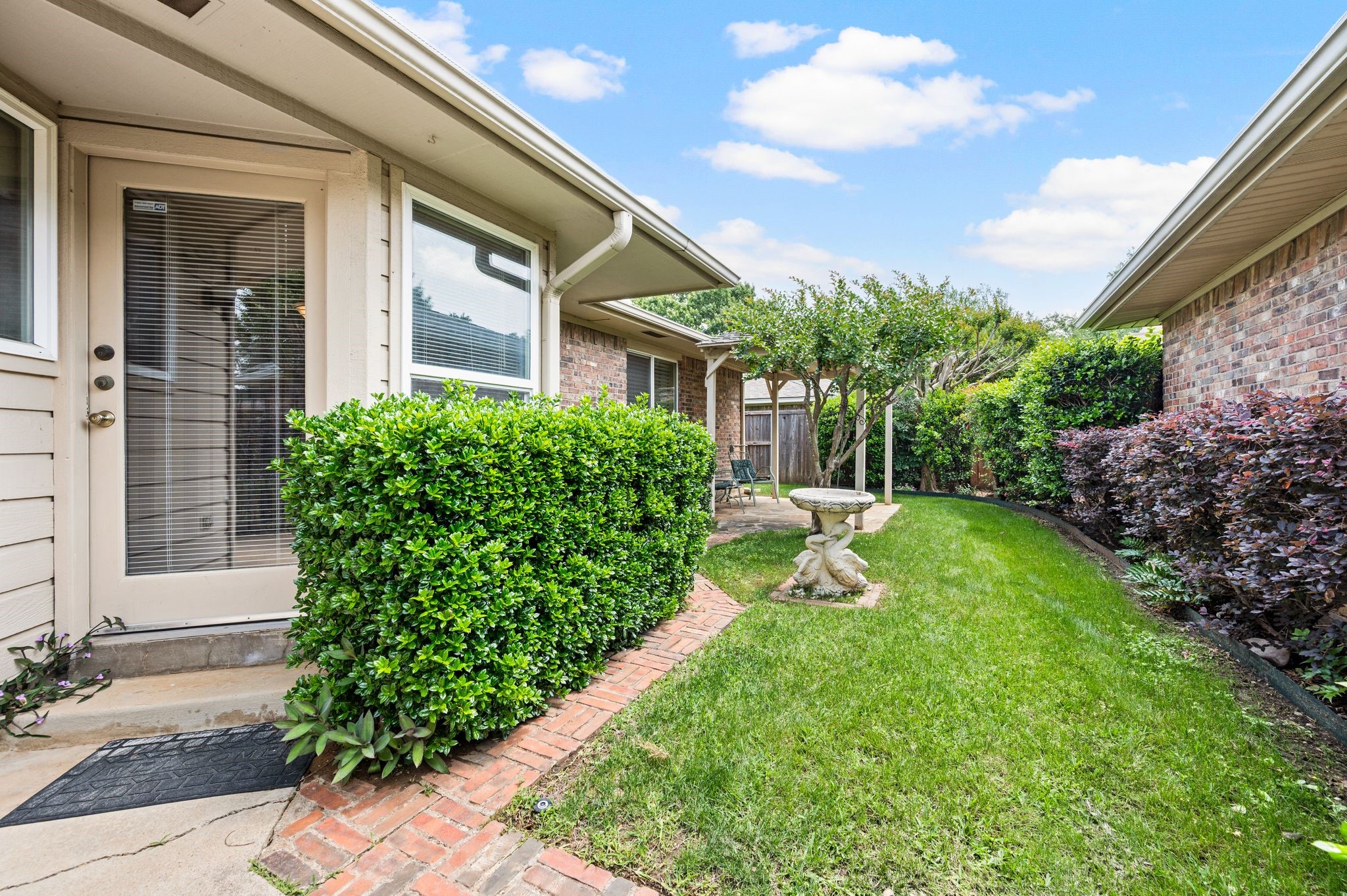 2211 Marvin Gardens Street Arlington TX 76011
