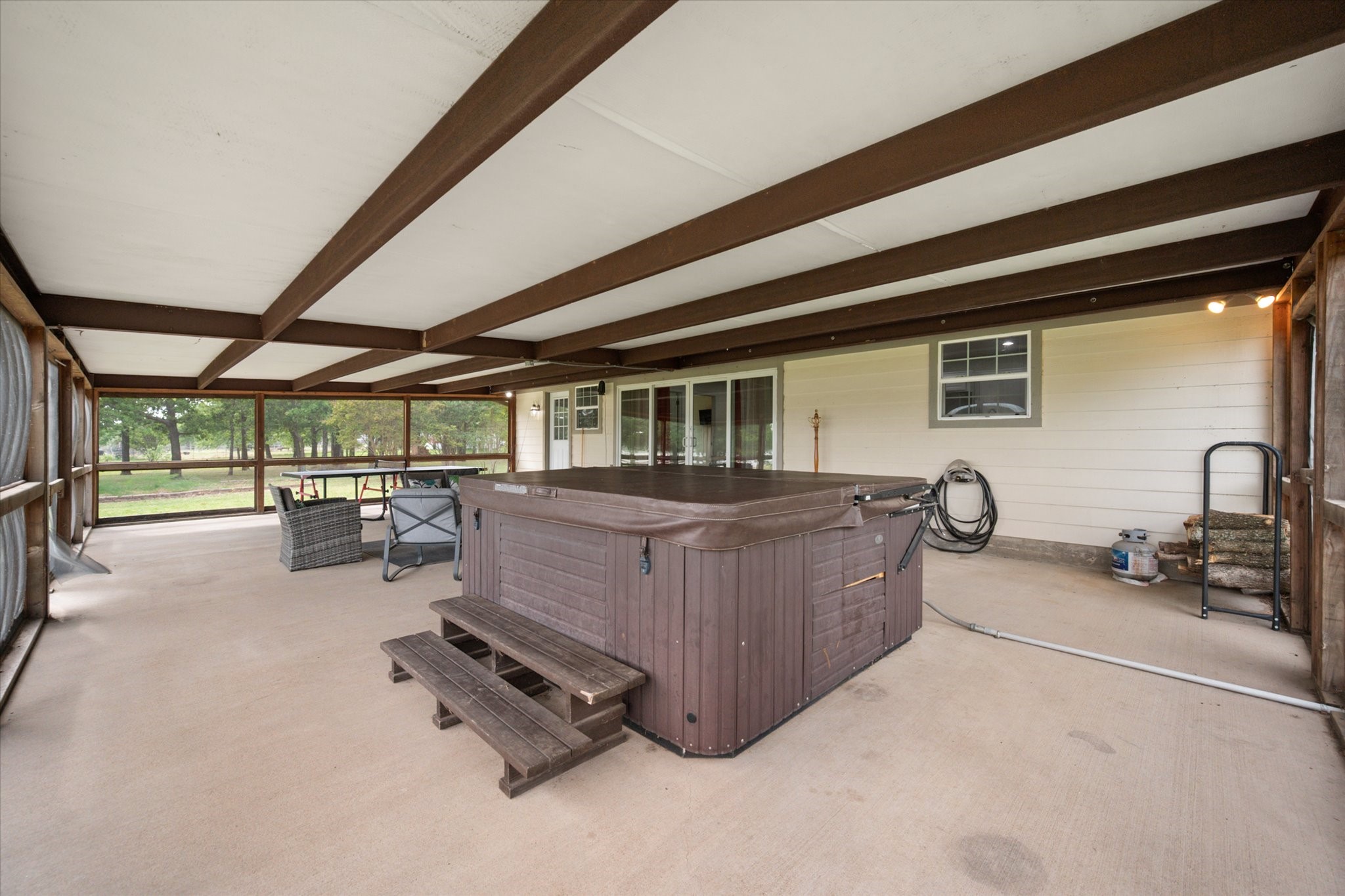 203 County Road 3124a Corsicana TX 75109