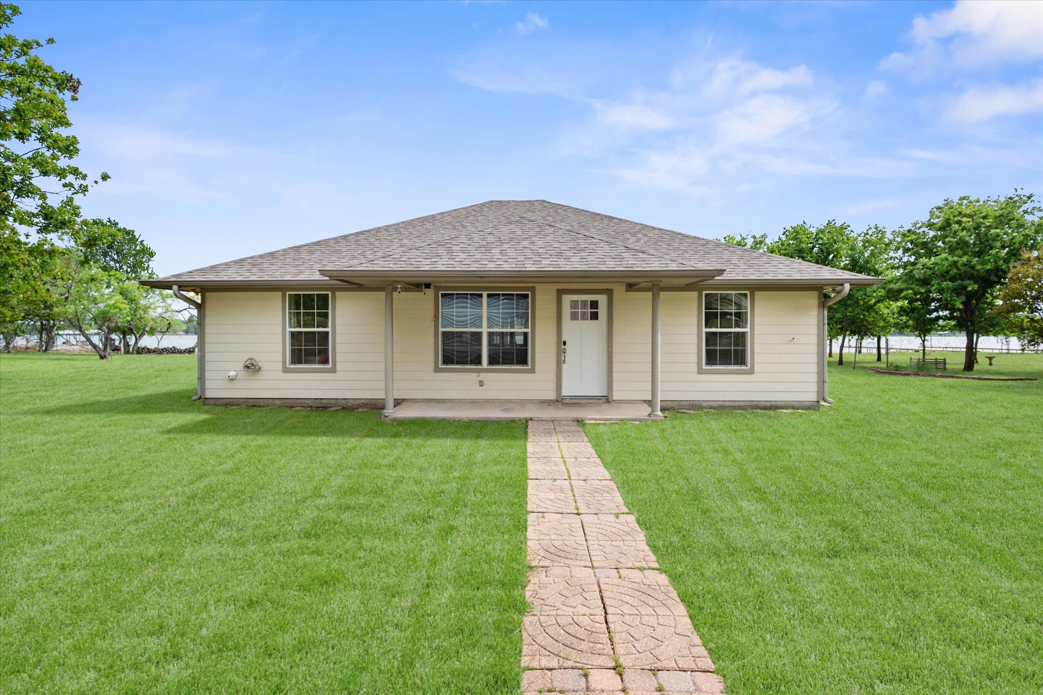 203 County Road 3124a Corsicana TX 75109