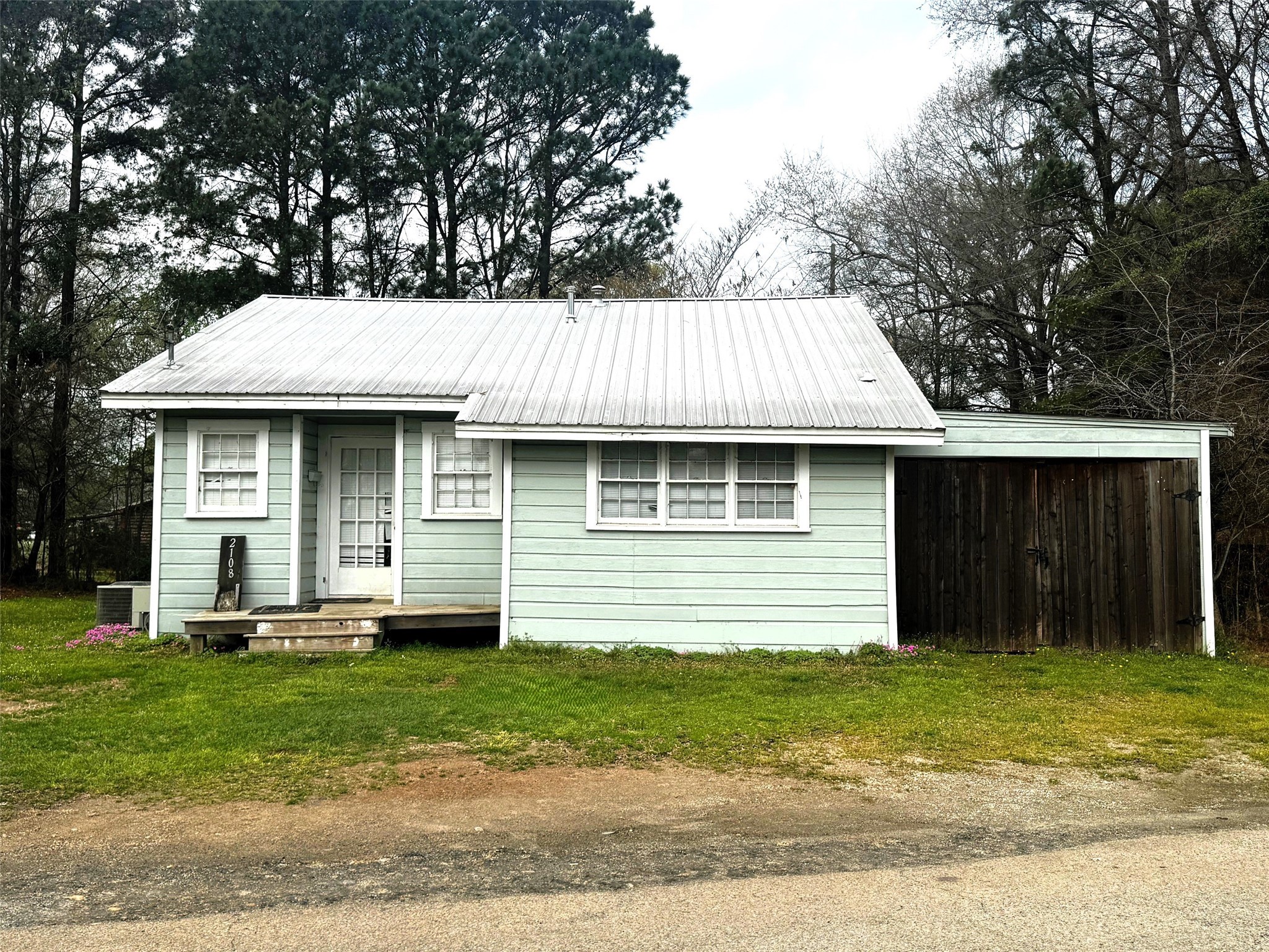 2108 Cr 4110 Pittsburg TX 75686