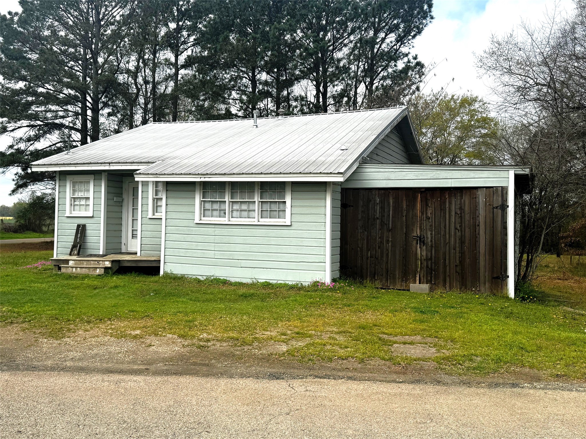 2108 Cr 4110 Pittsburg TX 75686