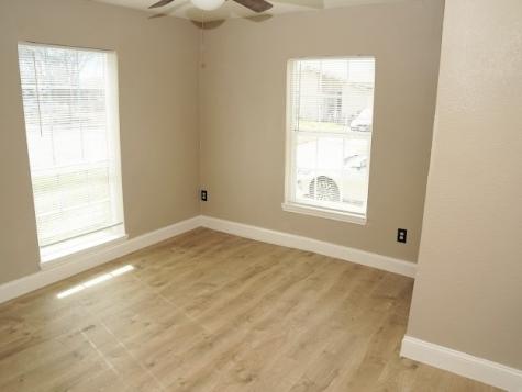 515 Taylor Street Arlington TX 76011
