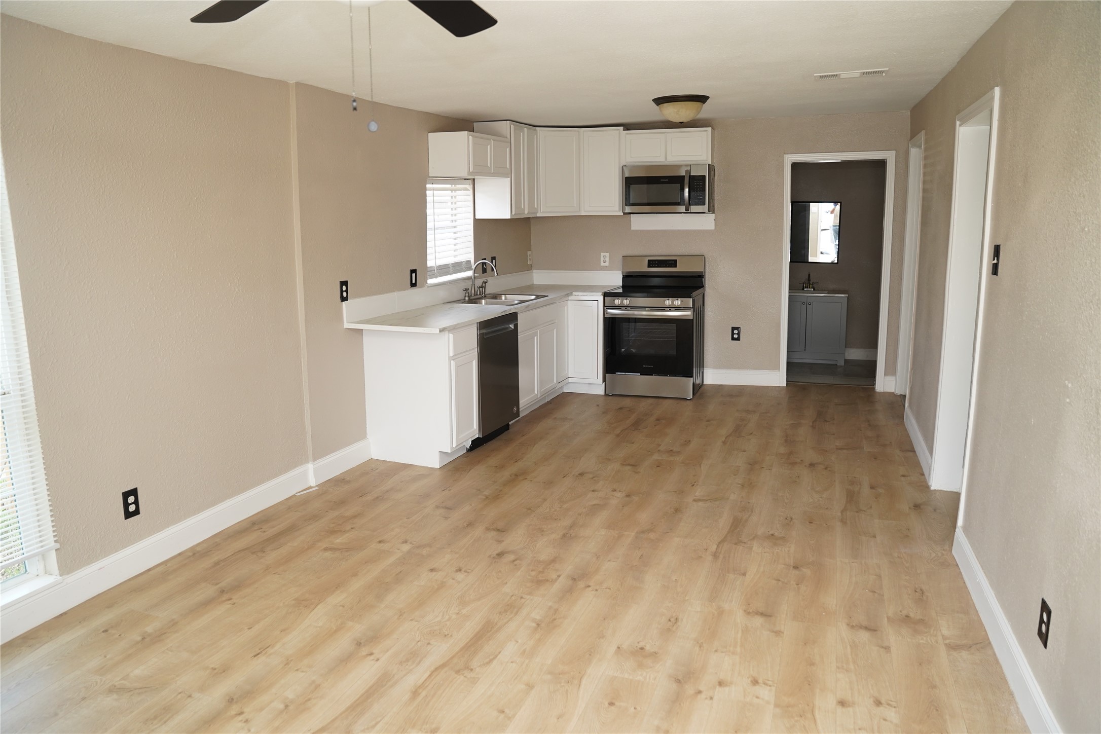 515 Taylor Street Arlington TX 76011