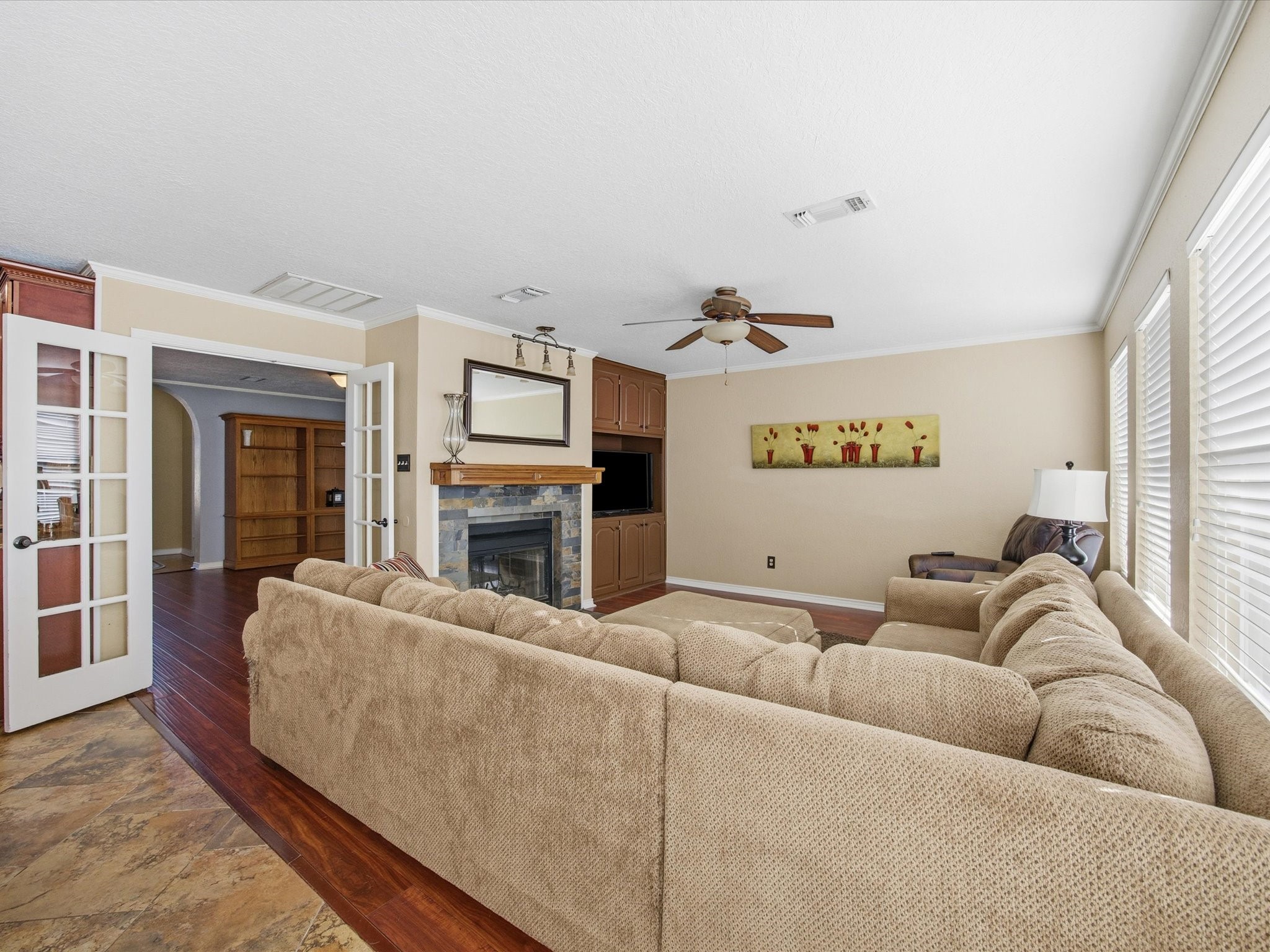 3428 Pembroke Place Bedford TX 76021