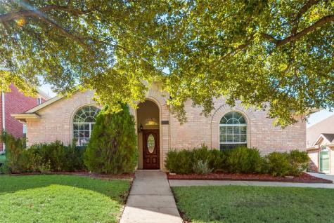 1211 Bold Forbes Drive Grand Prairie TX 75052