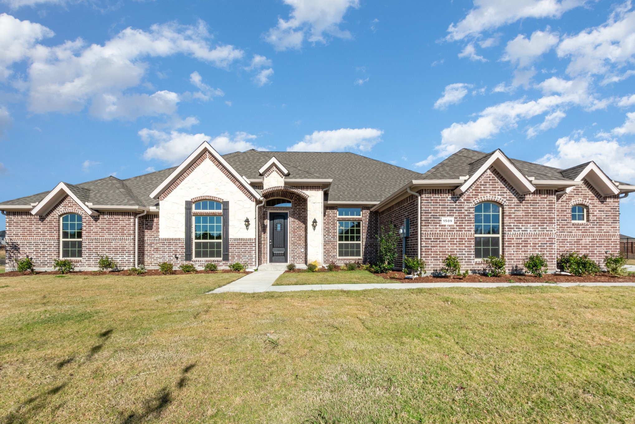 1509 Lynx Loop Forney TX 75126