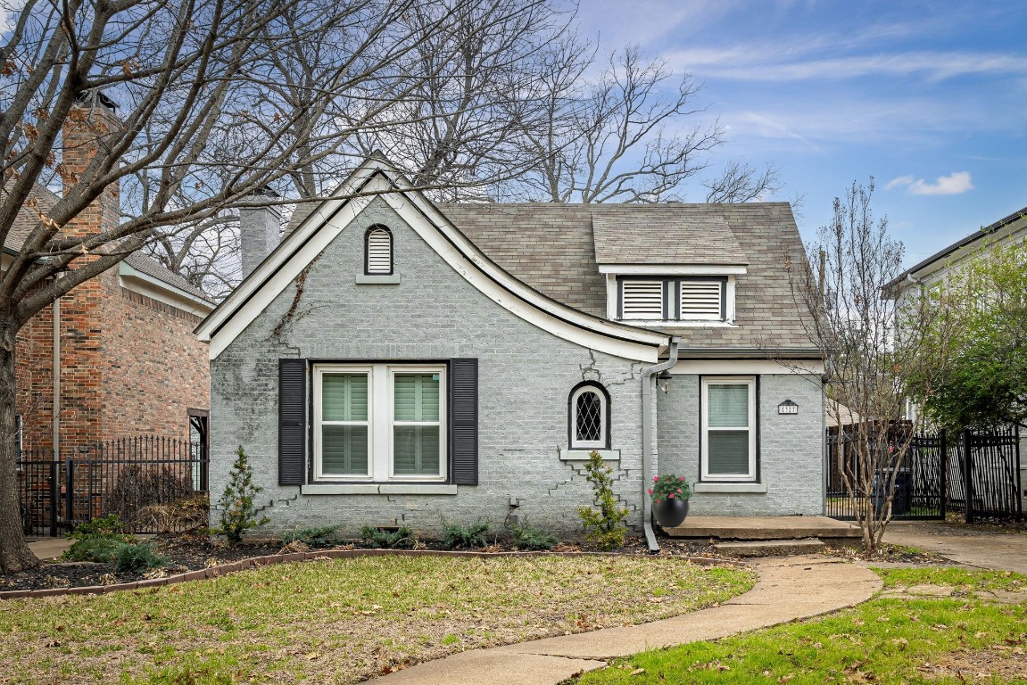 5327 Monticello Avenue Dallas TX 75206