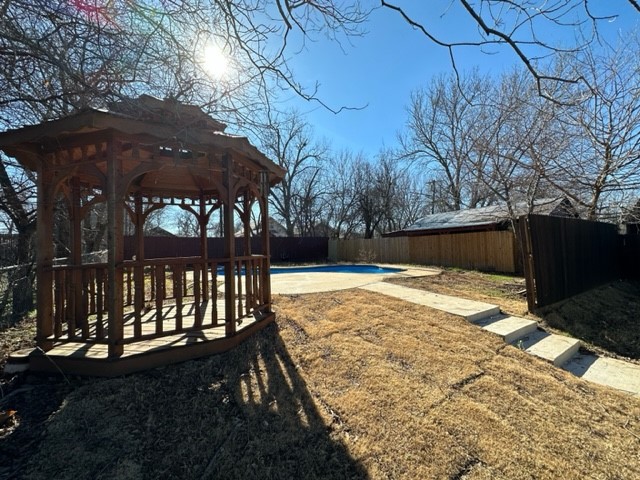 408 W Day Street Denison TX 75020
