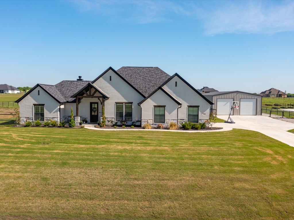 231 Tres Vista Drive Decatur TX 76234