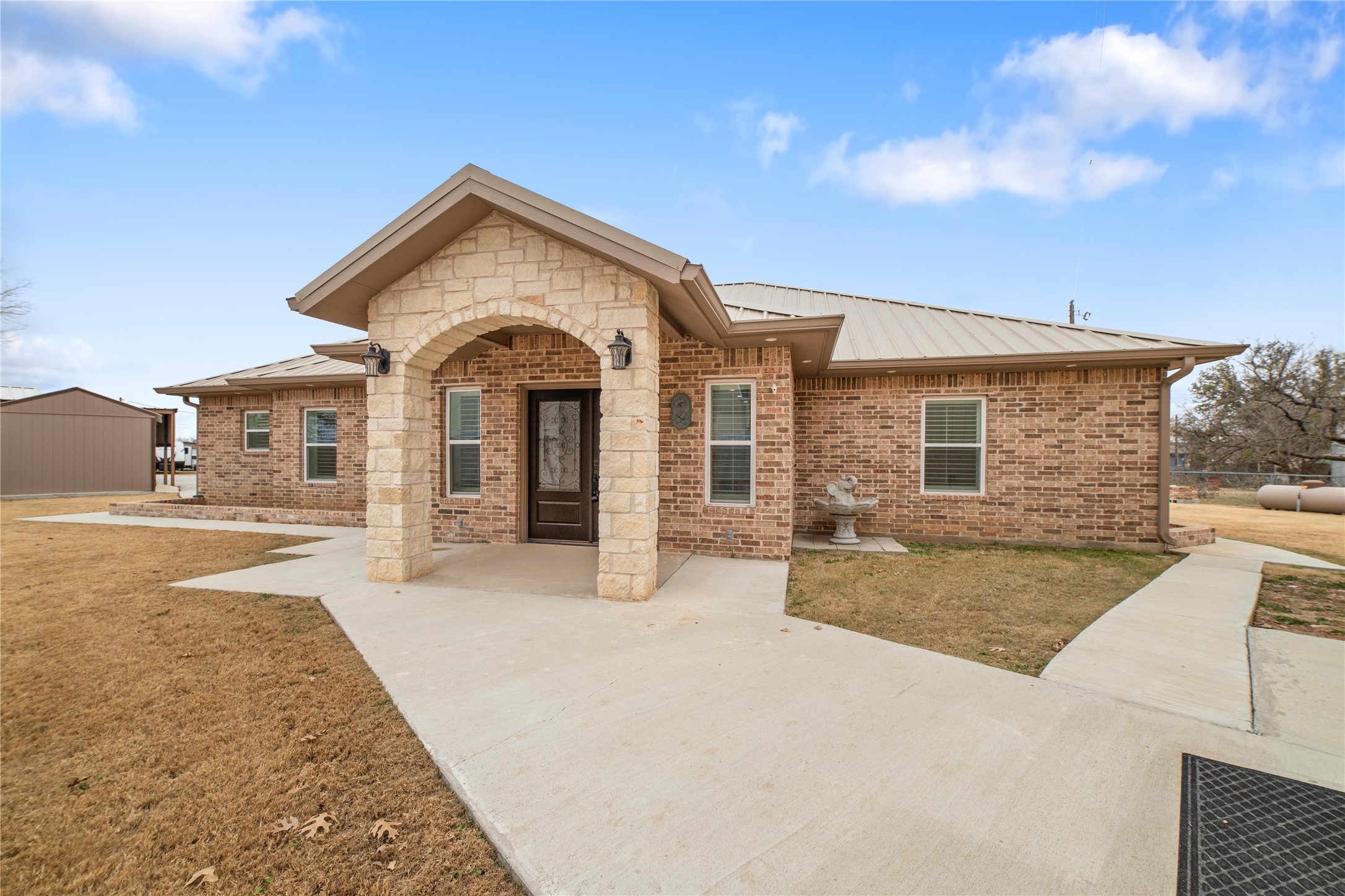 241 E Circle Drive Coleman TX 76834
