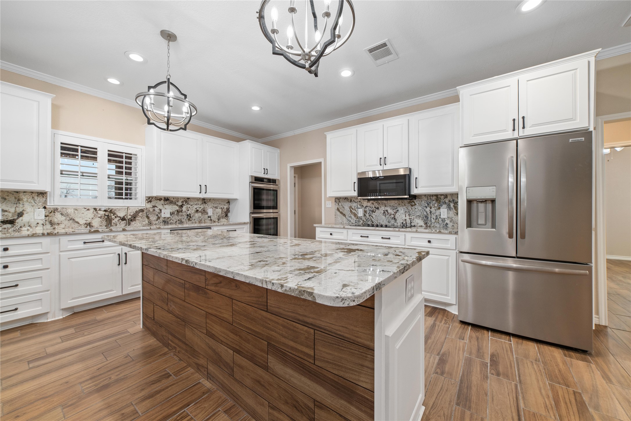 241 E Circle Drive Coleman TX 76834