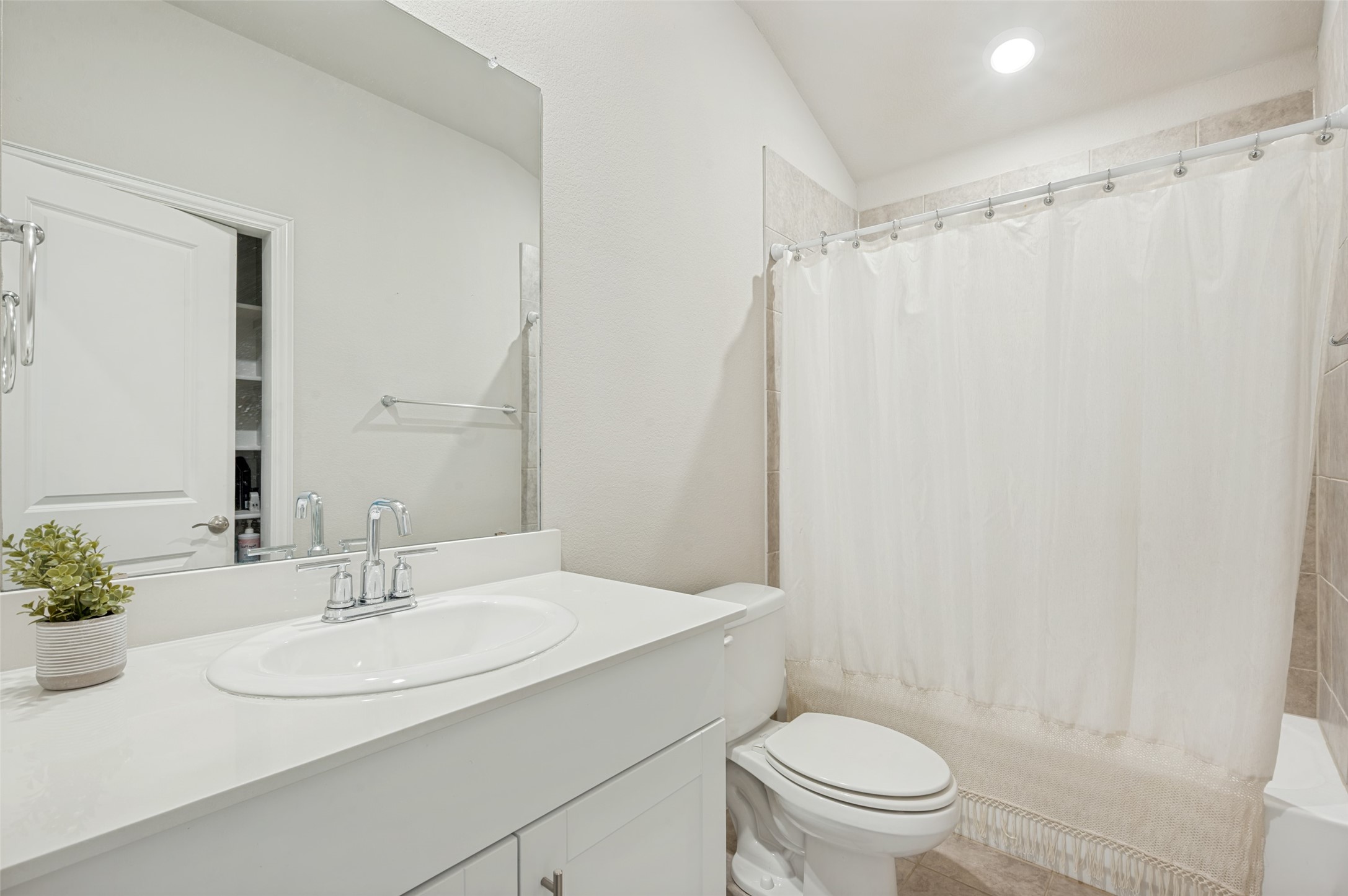 2504 Awensa Drive Fort Worth TX 76179