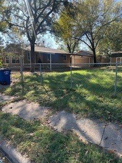 2631 Mike Street Dallas TX 75212