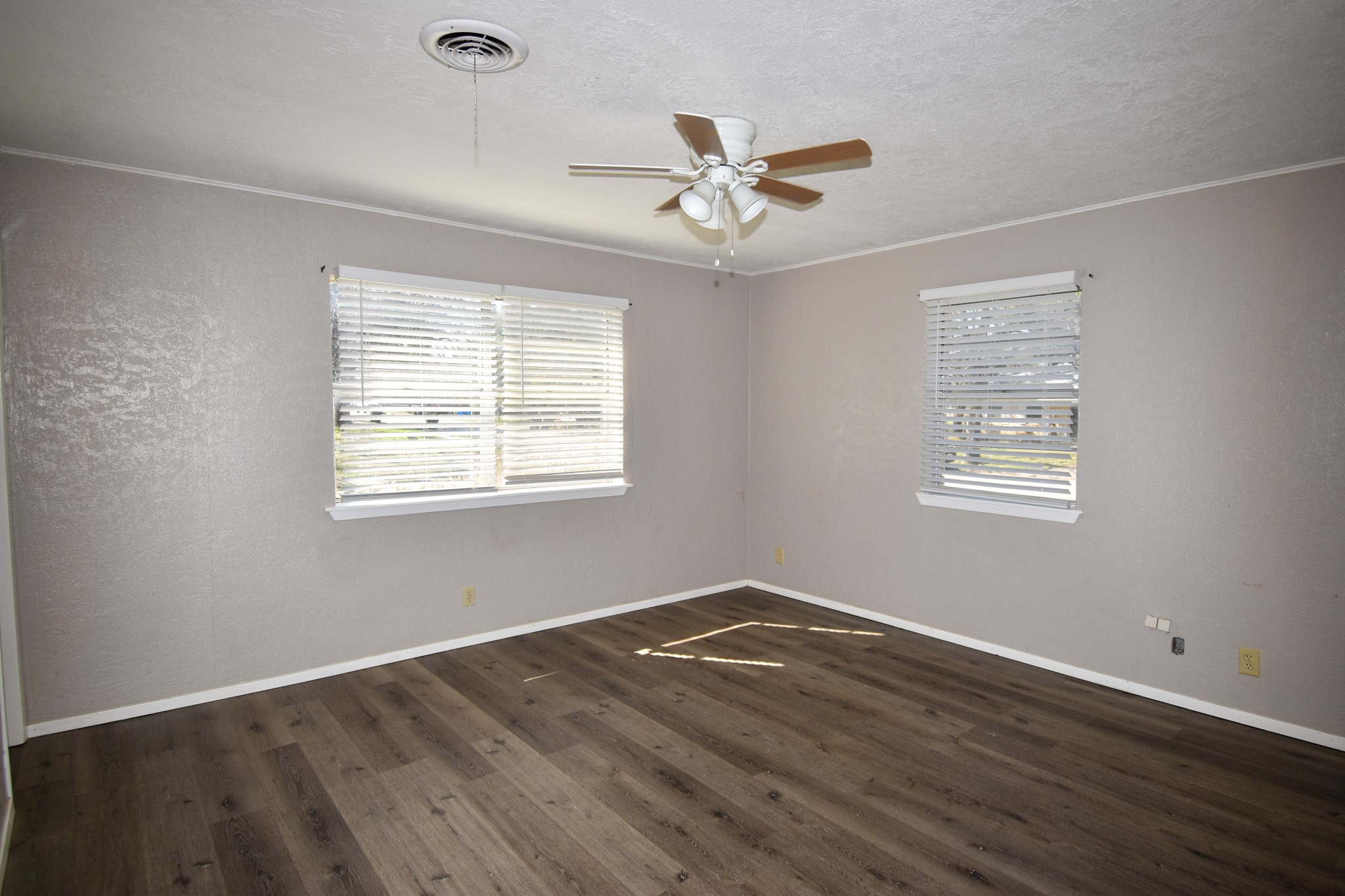 1801 S College Street Brady TX 76825