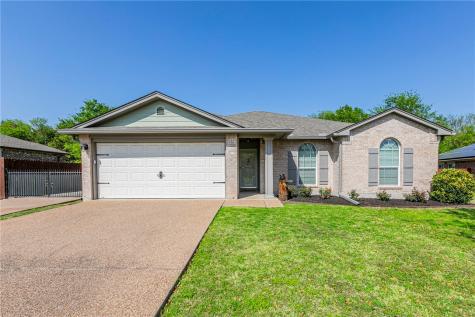 705 Pebble Creek Drive Hewitt TX 76643