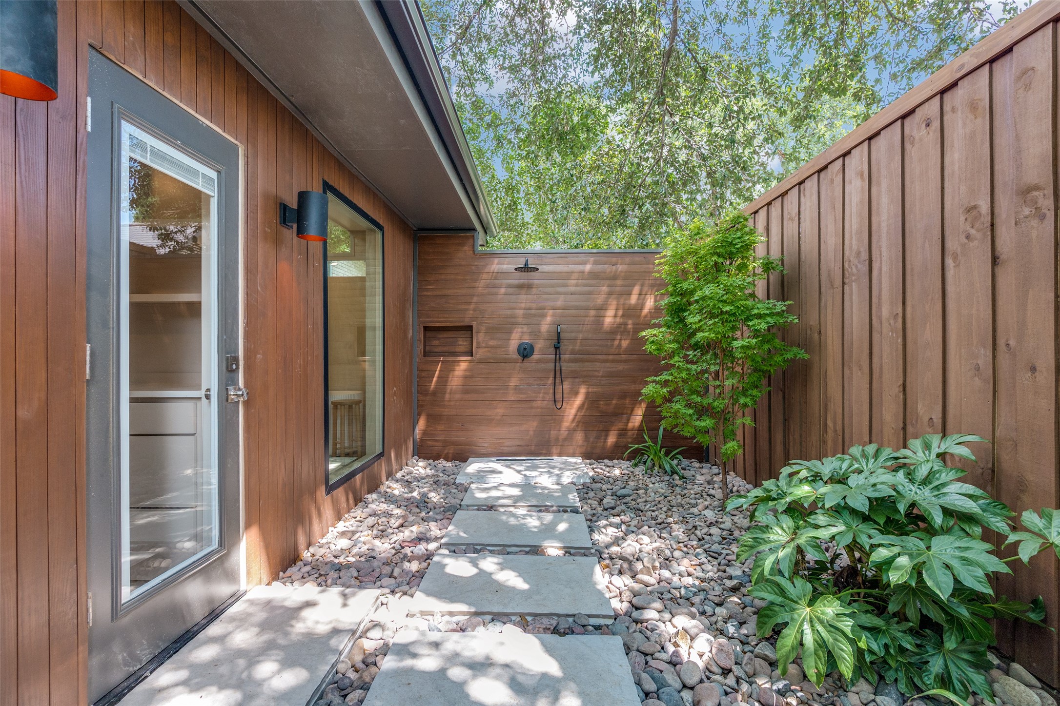 10757 Saint Lazare Drive Dallas TX 75229