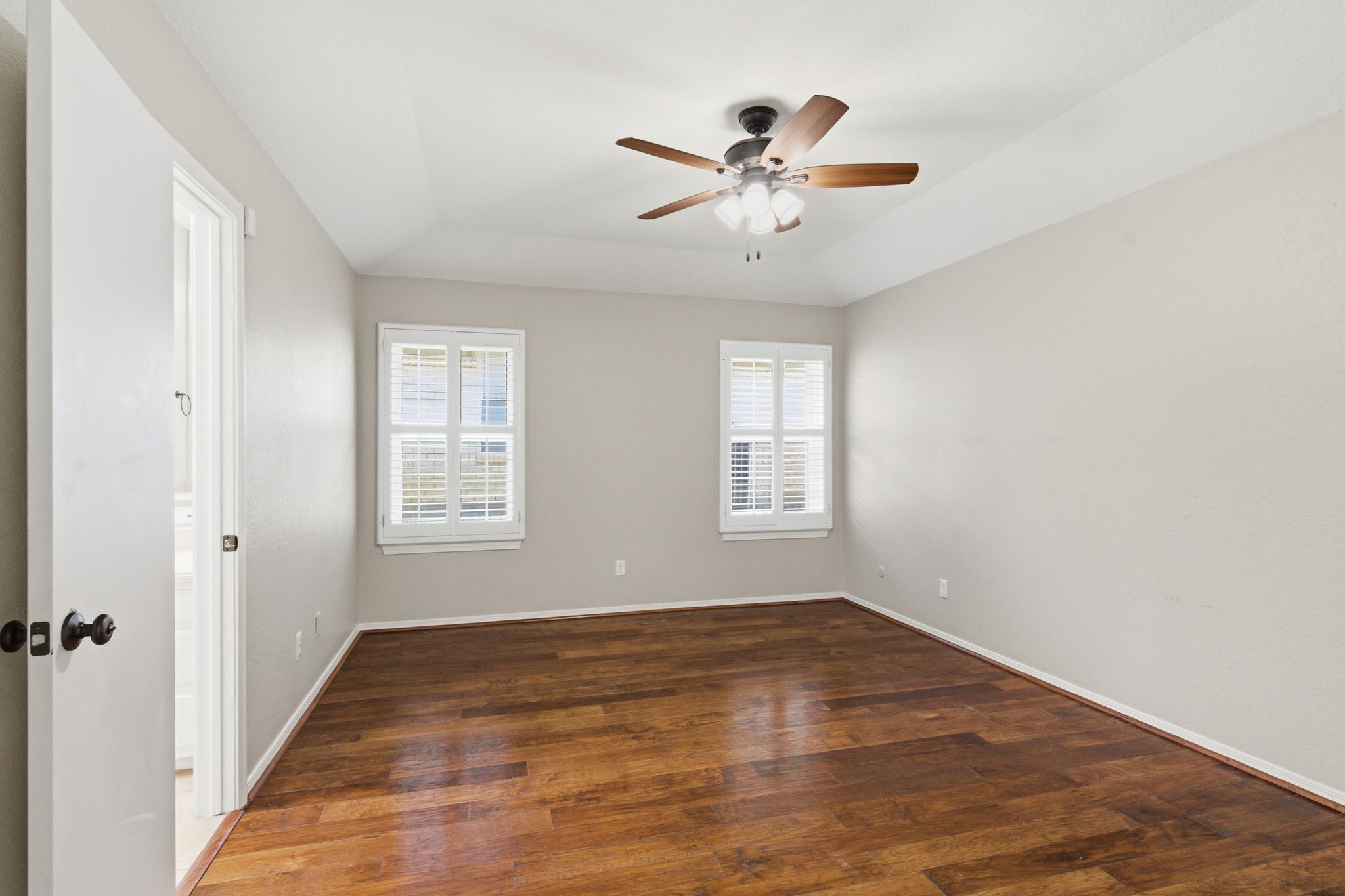 1704 Saxon Drive Bedford TX 76021
