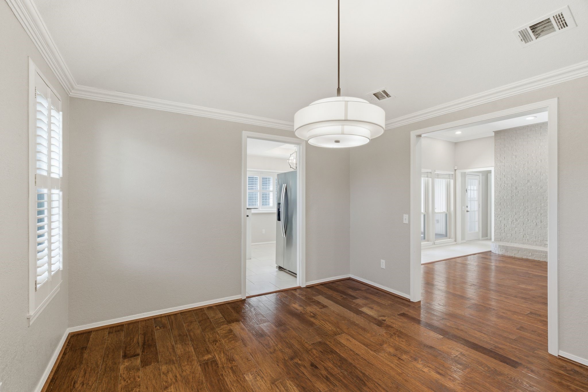 1704 Saxon Drive Bedford TX 76021
