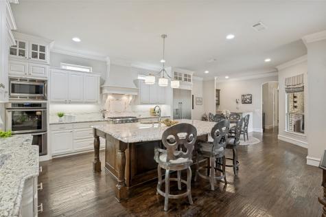 2201 Hobkirks Hill Mckinney TX 75070